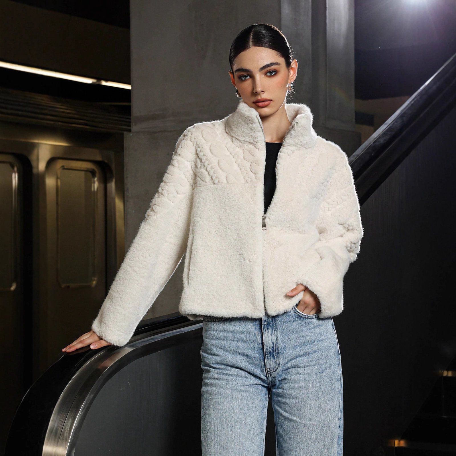 Women's Solid Color High Neck Long Sleeved Thick Coat - Image 4