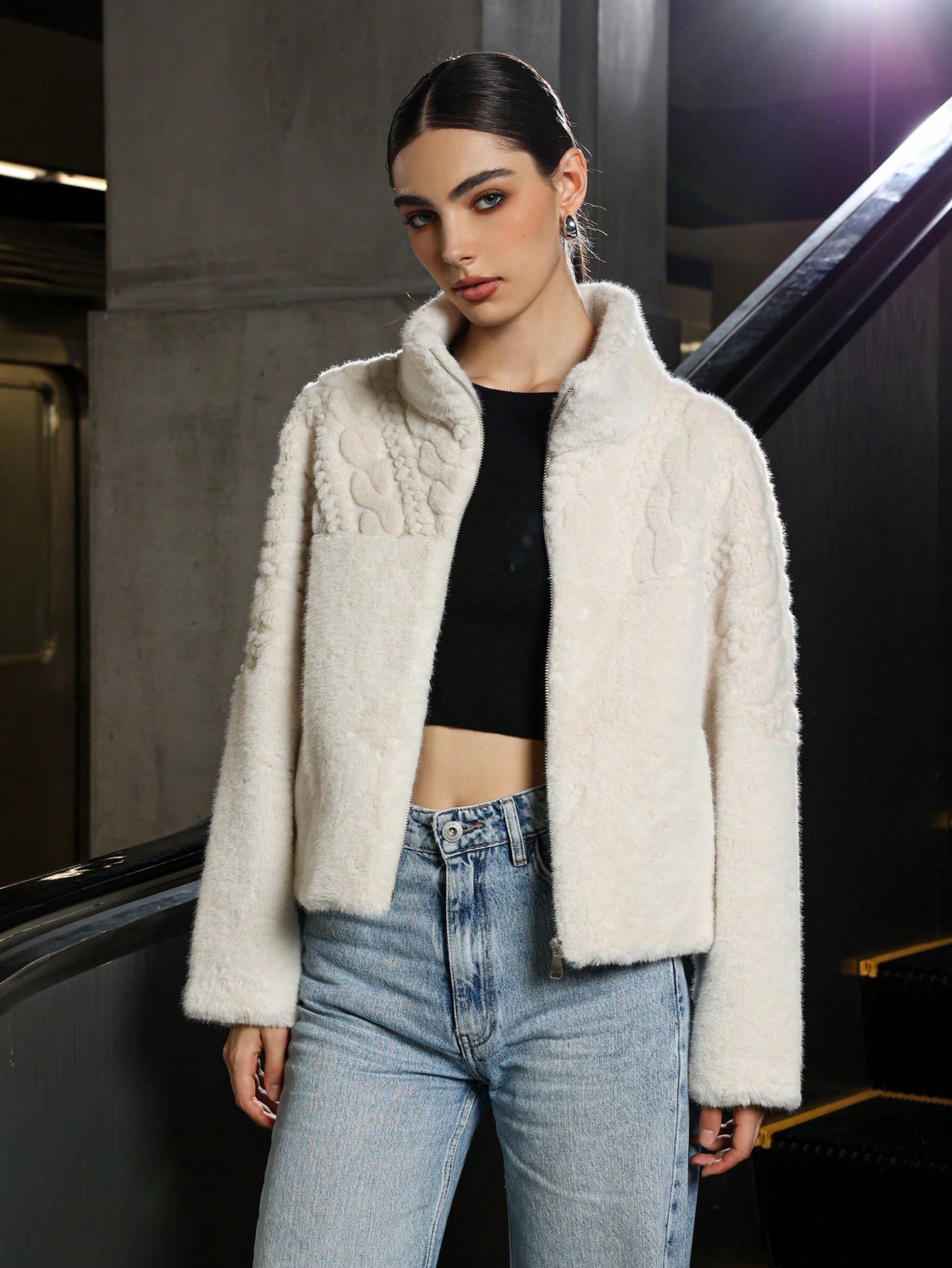 Women's Solid Color High Neck Long Sleeved Thick Coat - Image 6